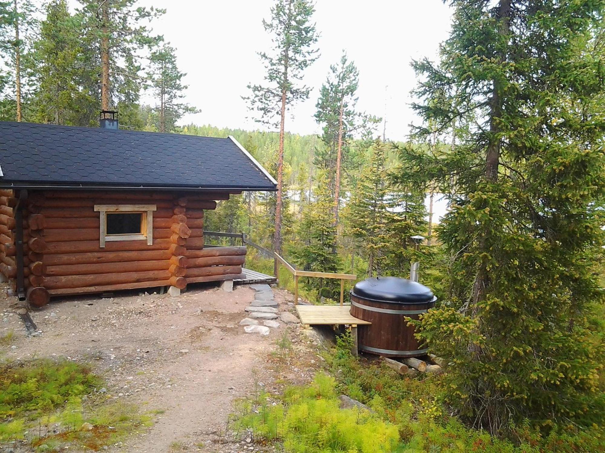 Ukonloma Haerkaelampi Villa Rovaniemi Luaran gambar