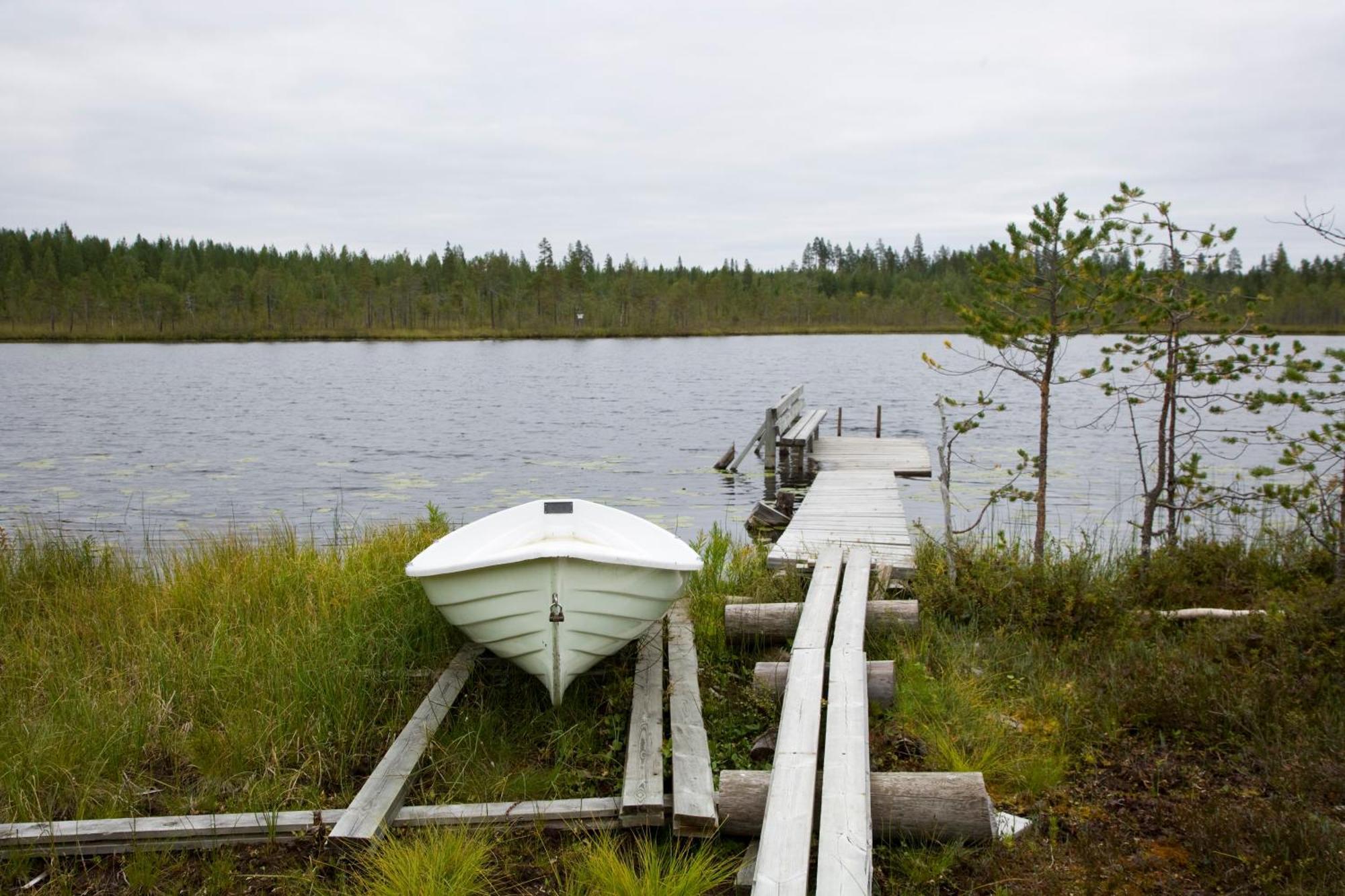 Ukonloma Haerkaelampi Villa Rovaniemi Luaran gambar